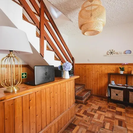 Couette-café Nations Geres - 2*