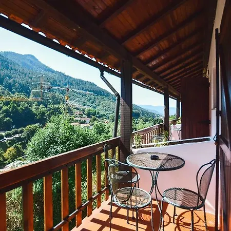 Couette-café Nations Geres - 2*