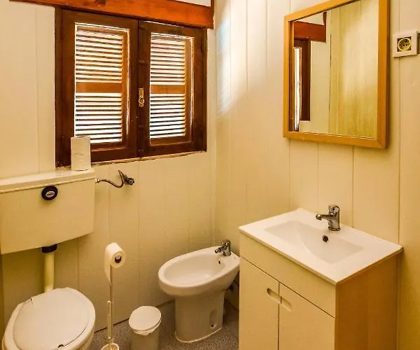 Nations Geres - Отель типа 