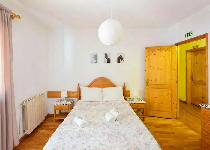 Nations Geres - Bed & Breakfast 2*